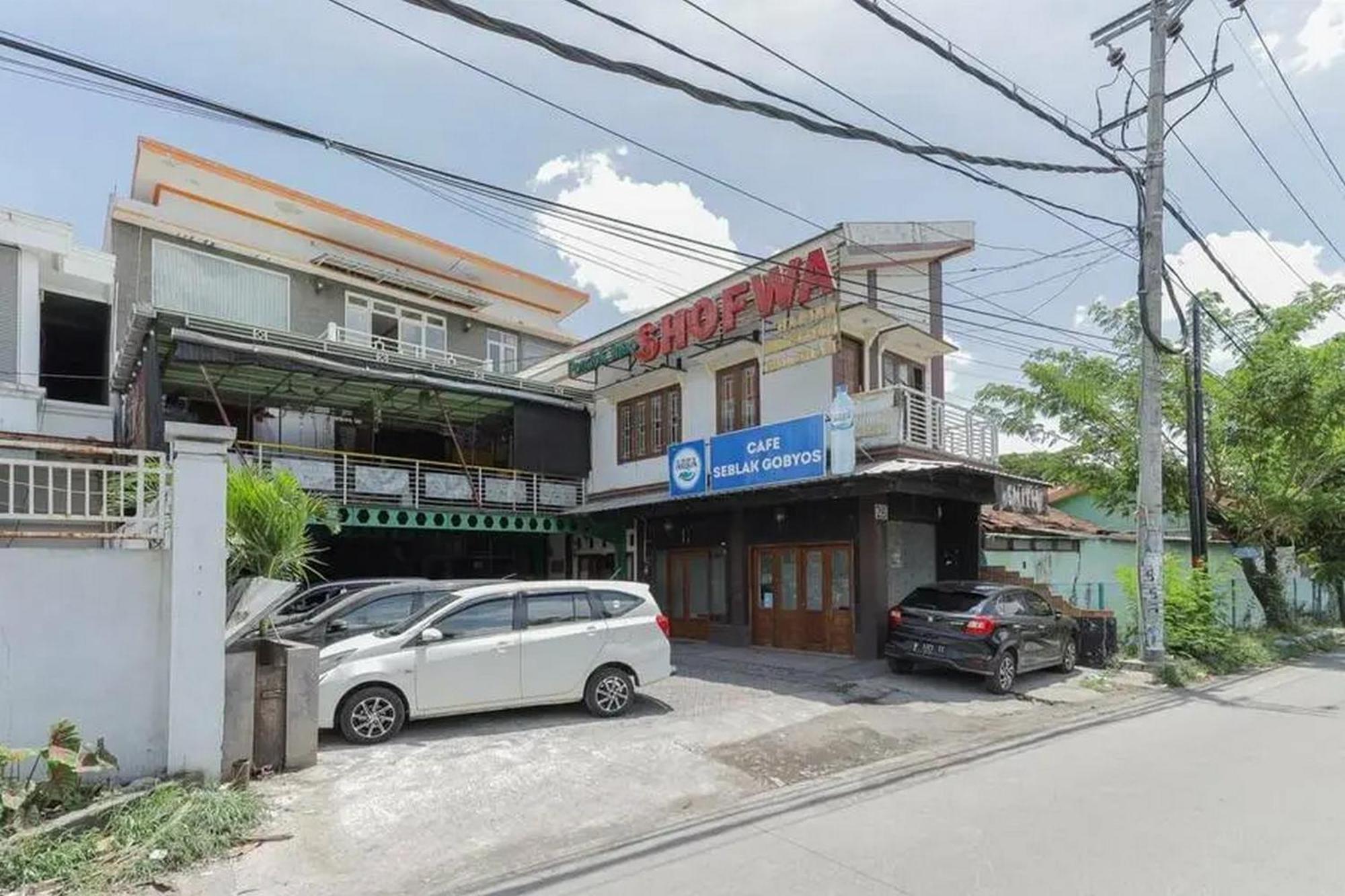 Oyo 91292 Inap Shofwa 1 Sidoarjo